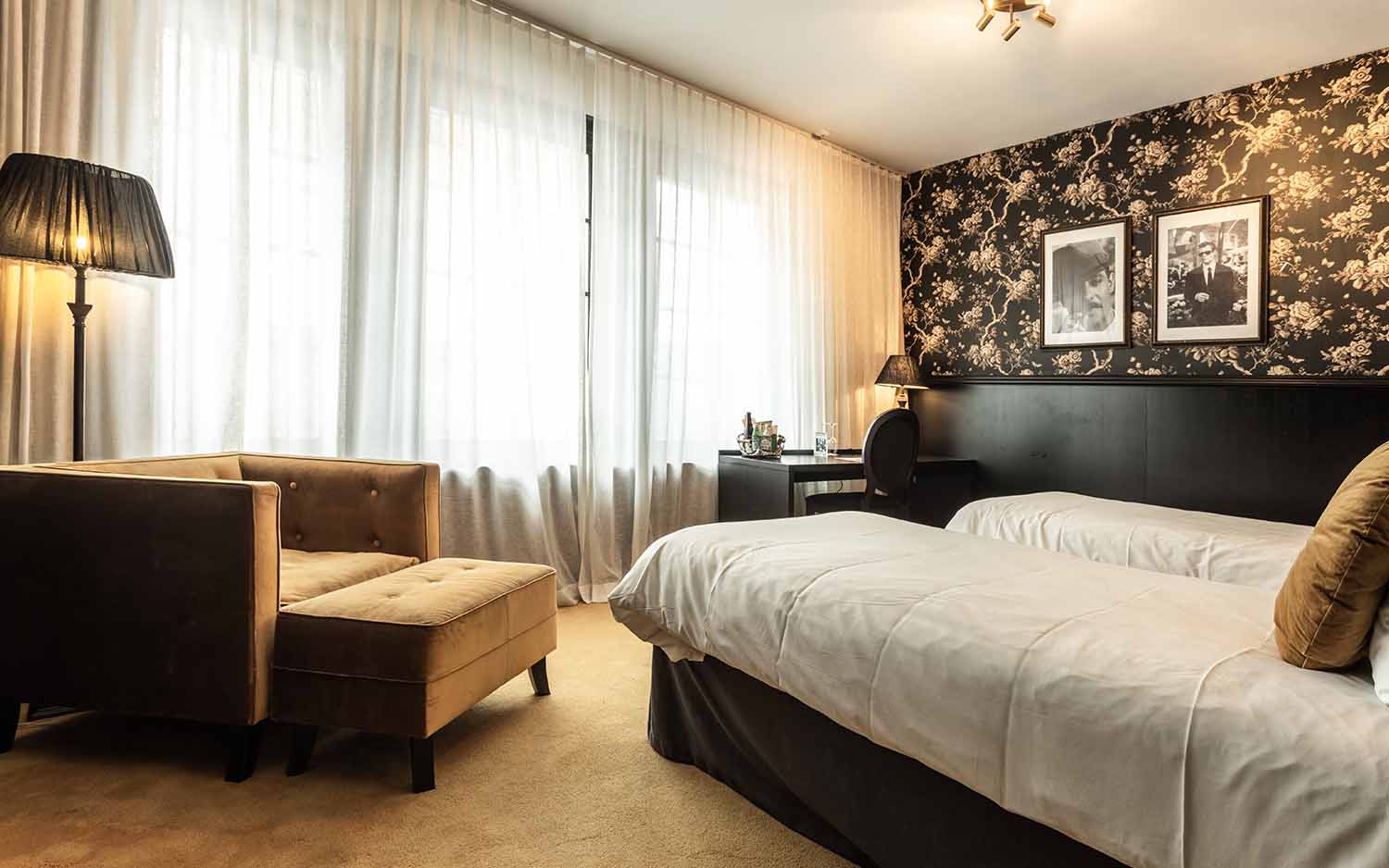 Bellora suite bathroom with modern Italian-style finishes