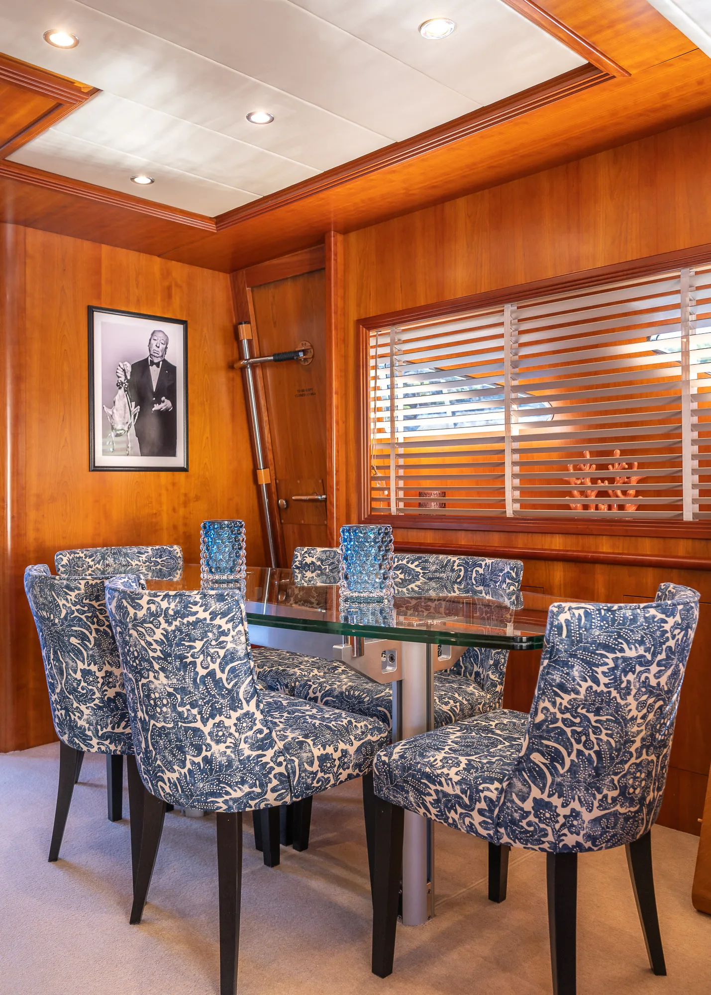 ESSOESS luxury yacht cruising the Mediterranean near Palma de Mallorca