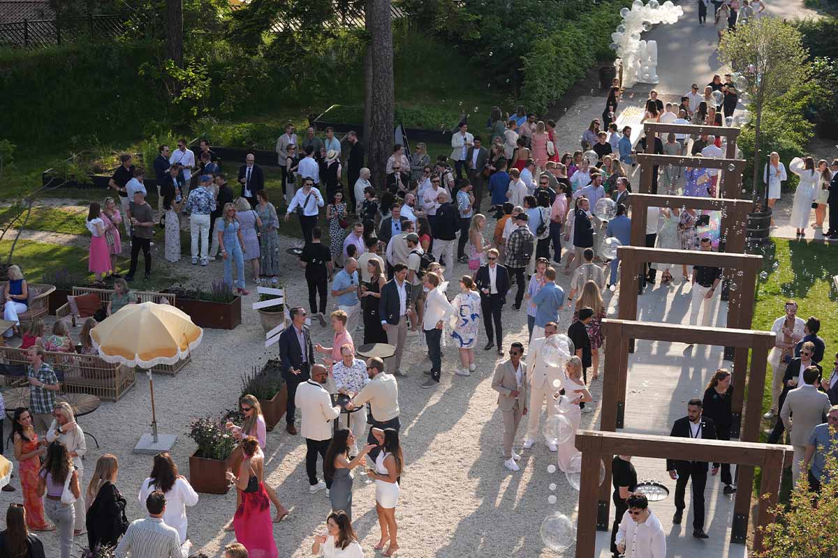 Summer guests enjoying the beach and sunshine at Ellery Beach House Stockholm