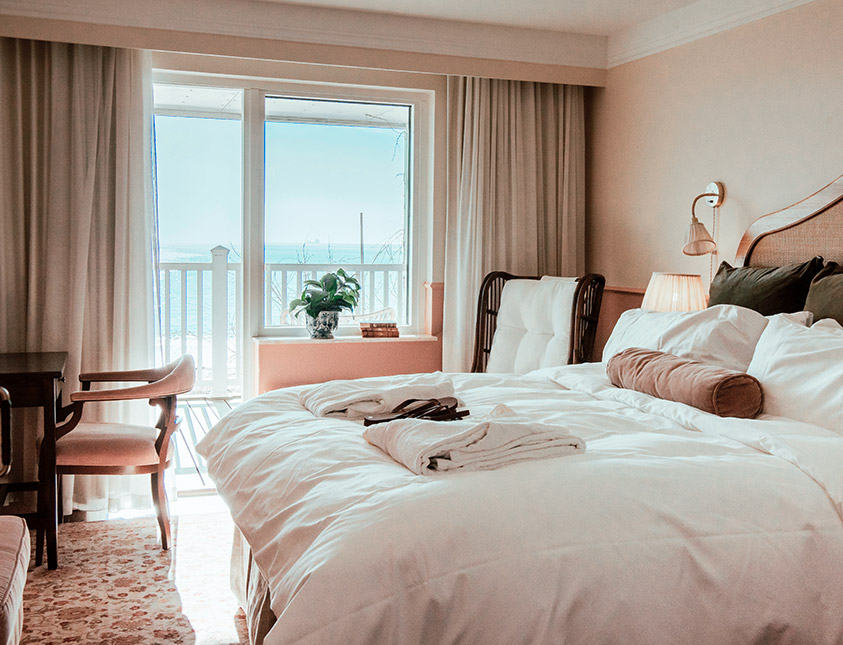 Bright hotel room with sea-inspired interior at Falkenberg Strandbad