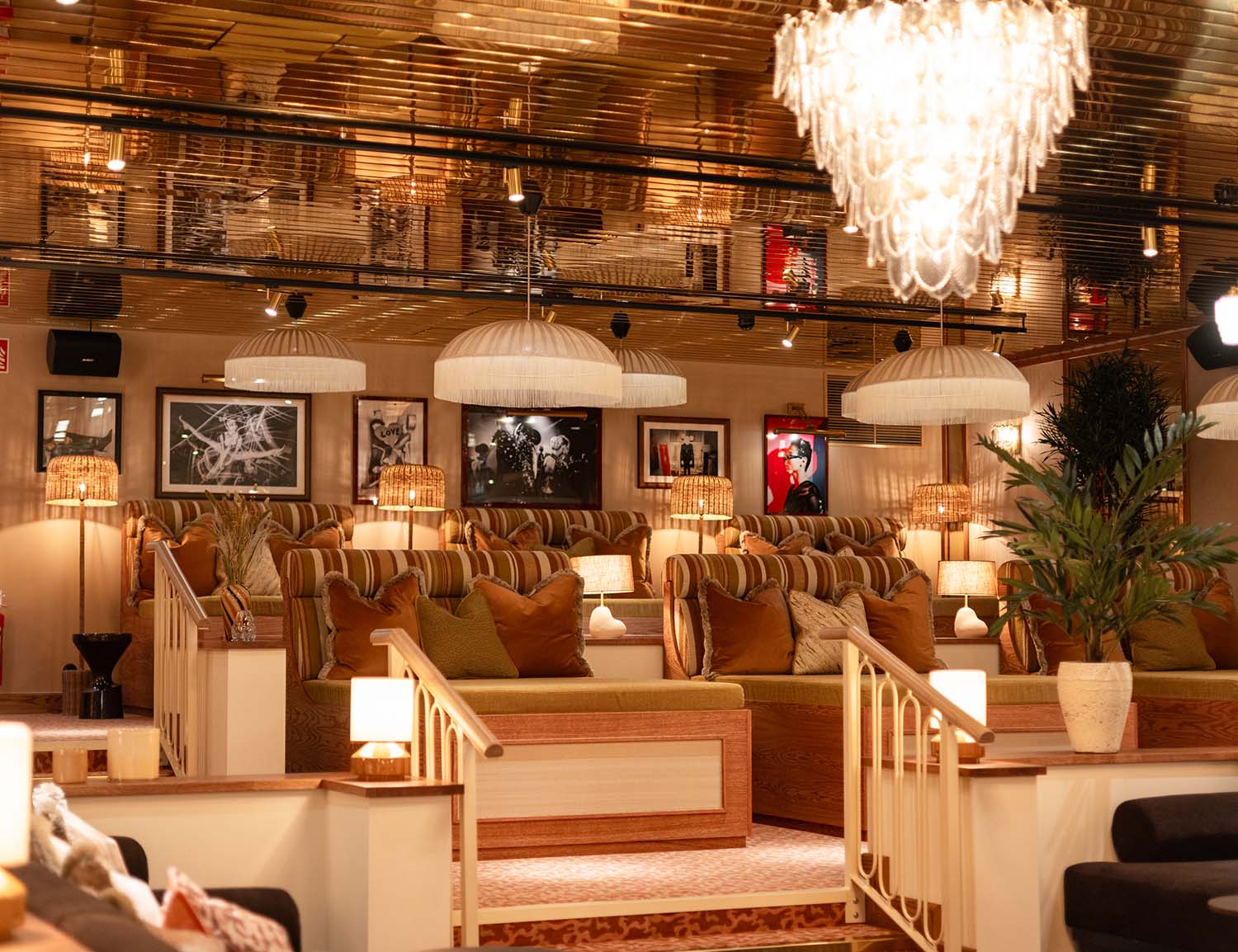 Hjortviken meeting space with boardroom arrangement