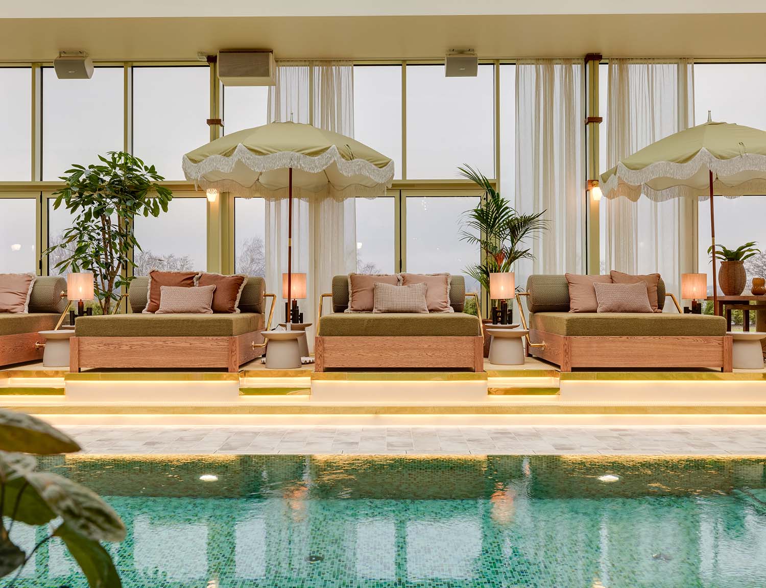 Hjortviken outdoor area with garden and walking paths