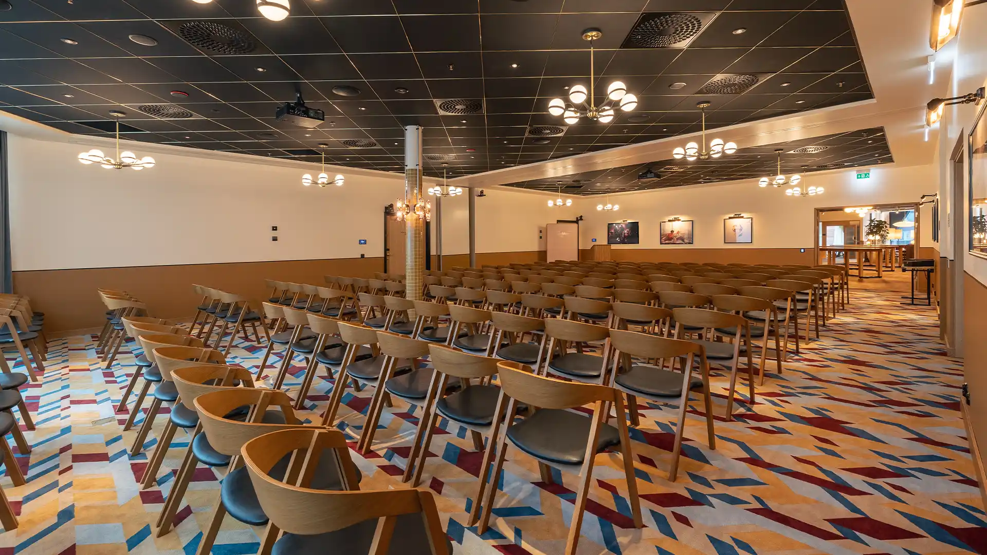 Large conference setup with cinema seating at Jacy'z Gothenburg