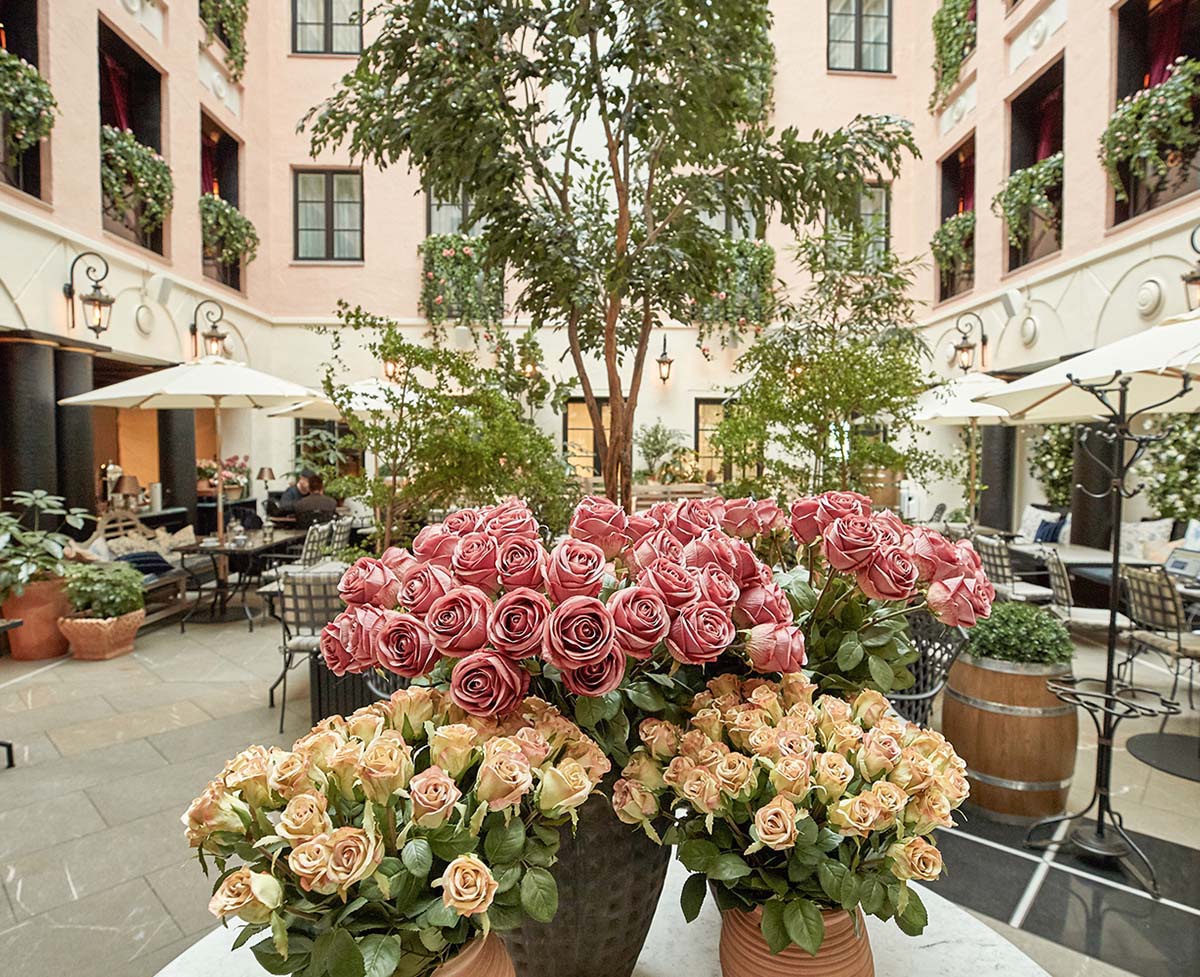 Elegant seating area with ambient lighting at MJ'S conference venue