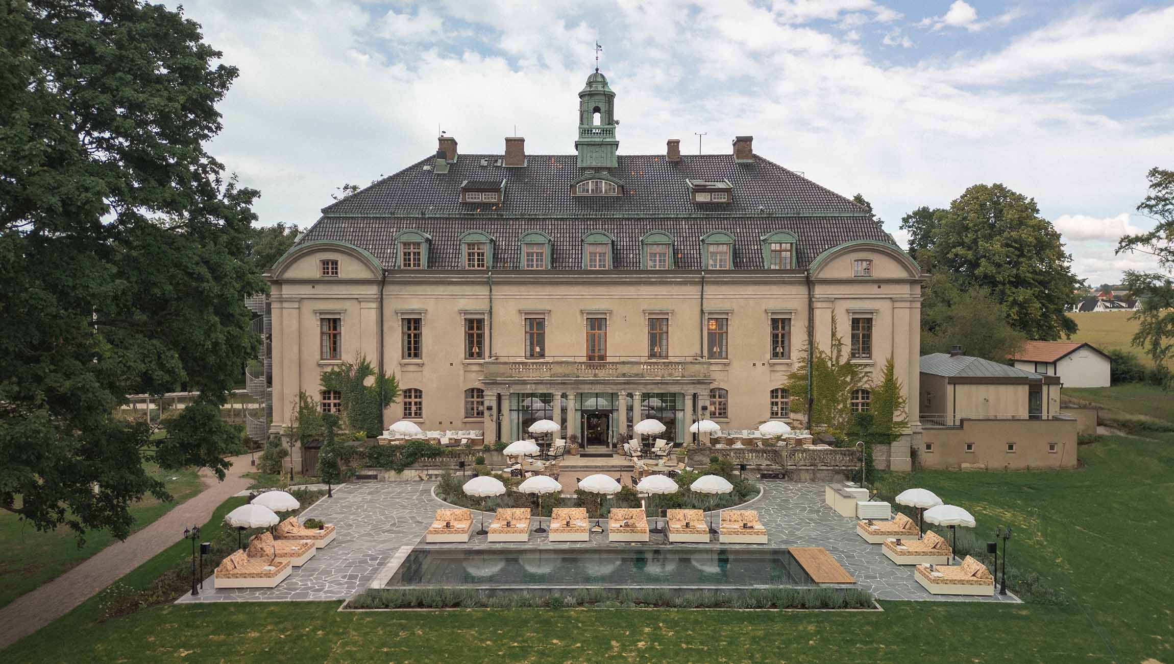 Hill House exterior building at Maryhill Estate conference resort