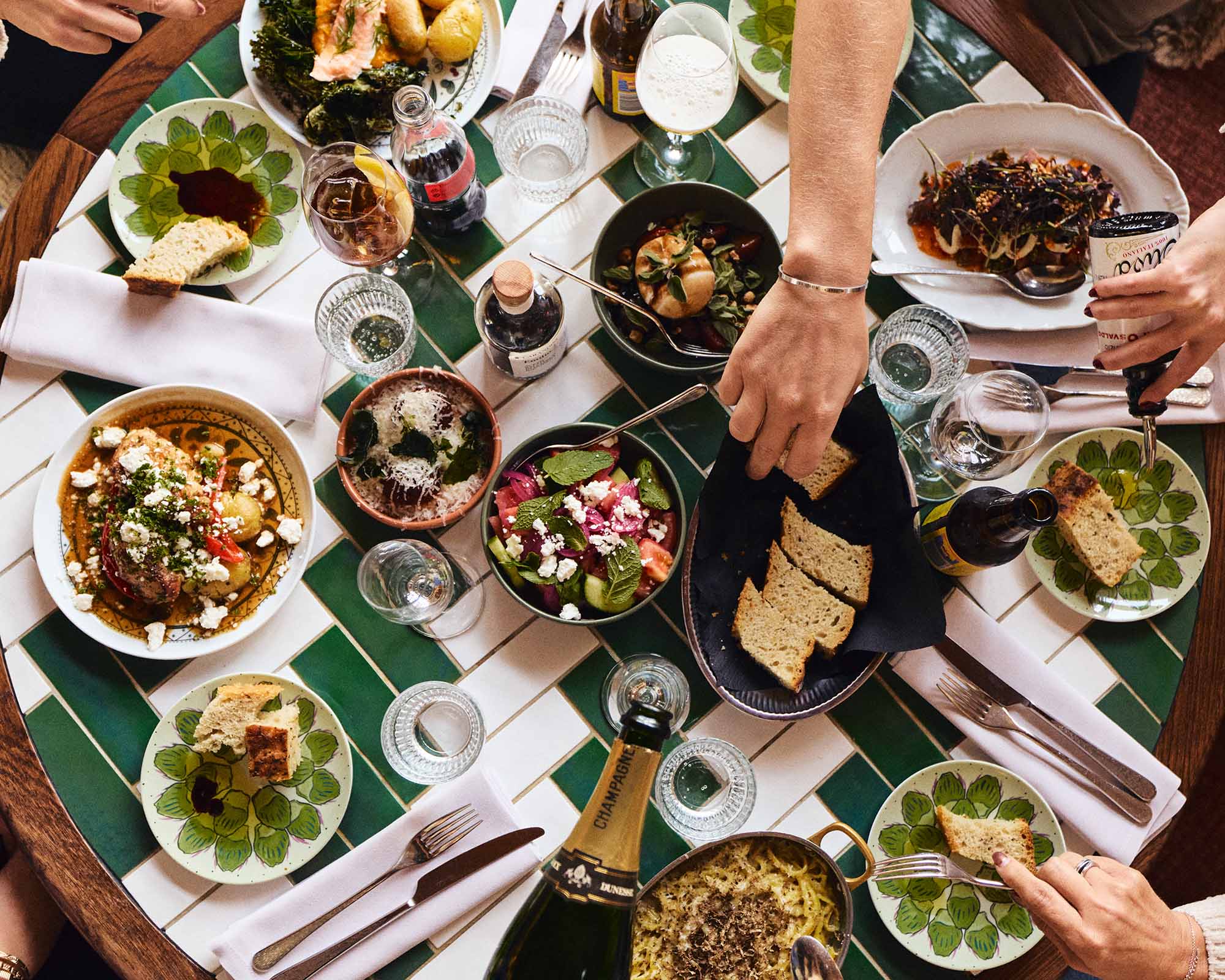 Maryhill Estate restaurant dining room with elegant table settings