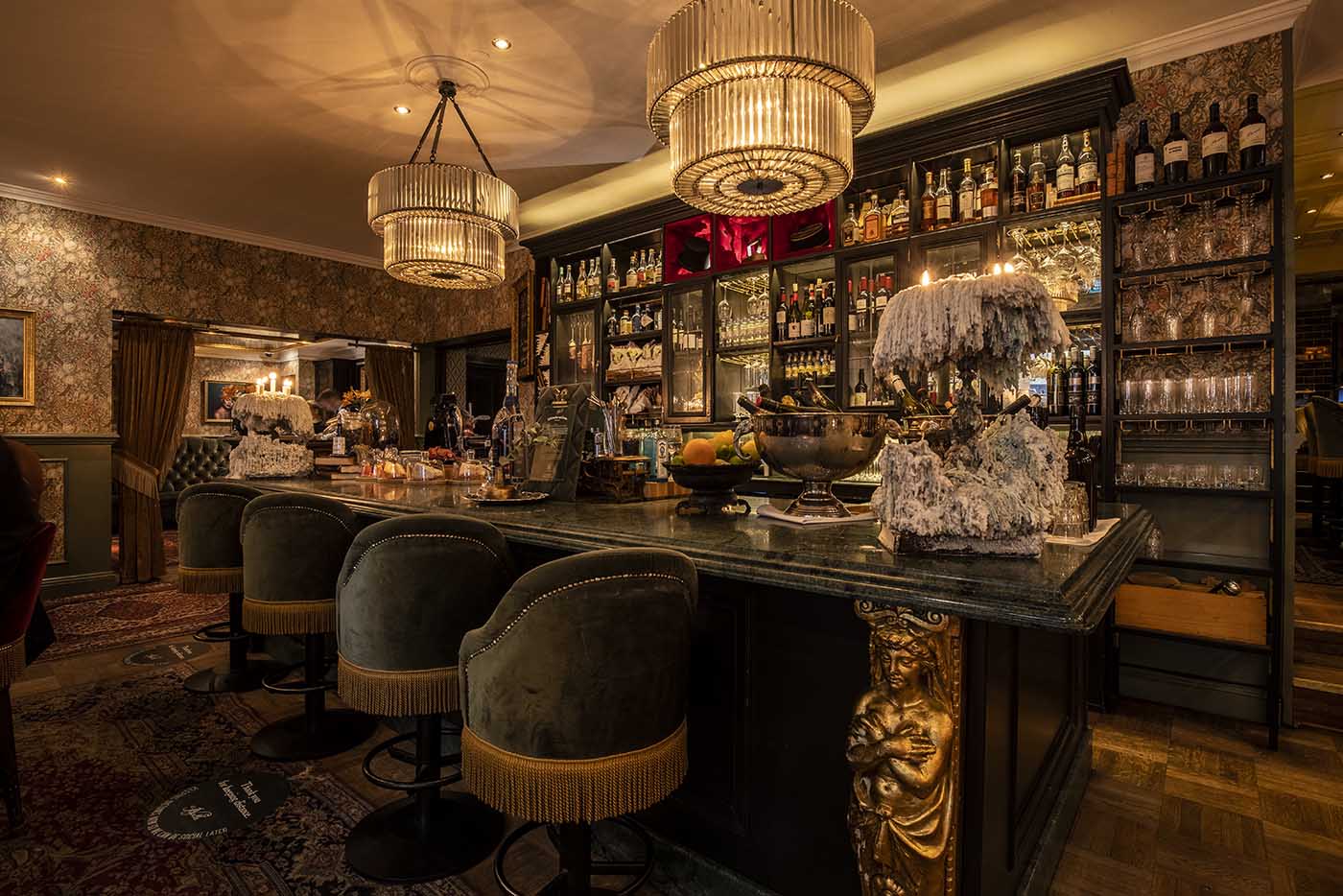 Luxurious bathroom with marble finishes at Hotel Pigalle