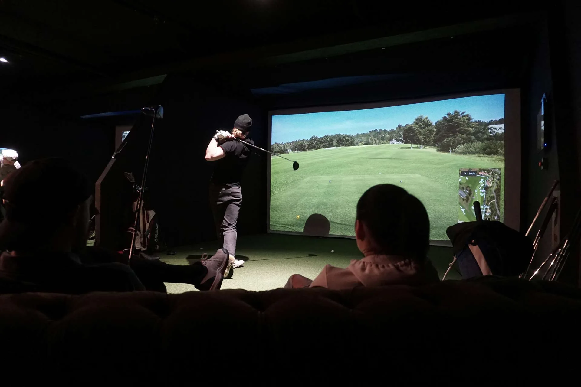 Indoor golf lounge for leisure breaks at The Steam Hotel Vasteras