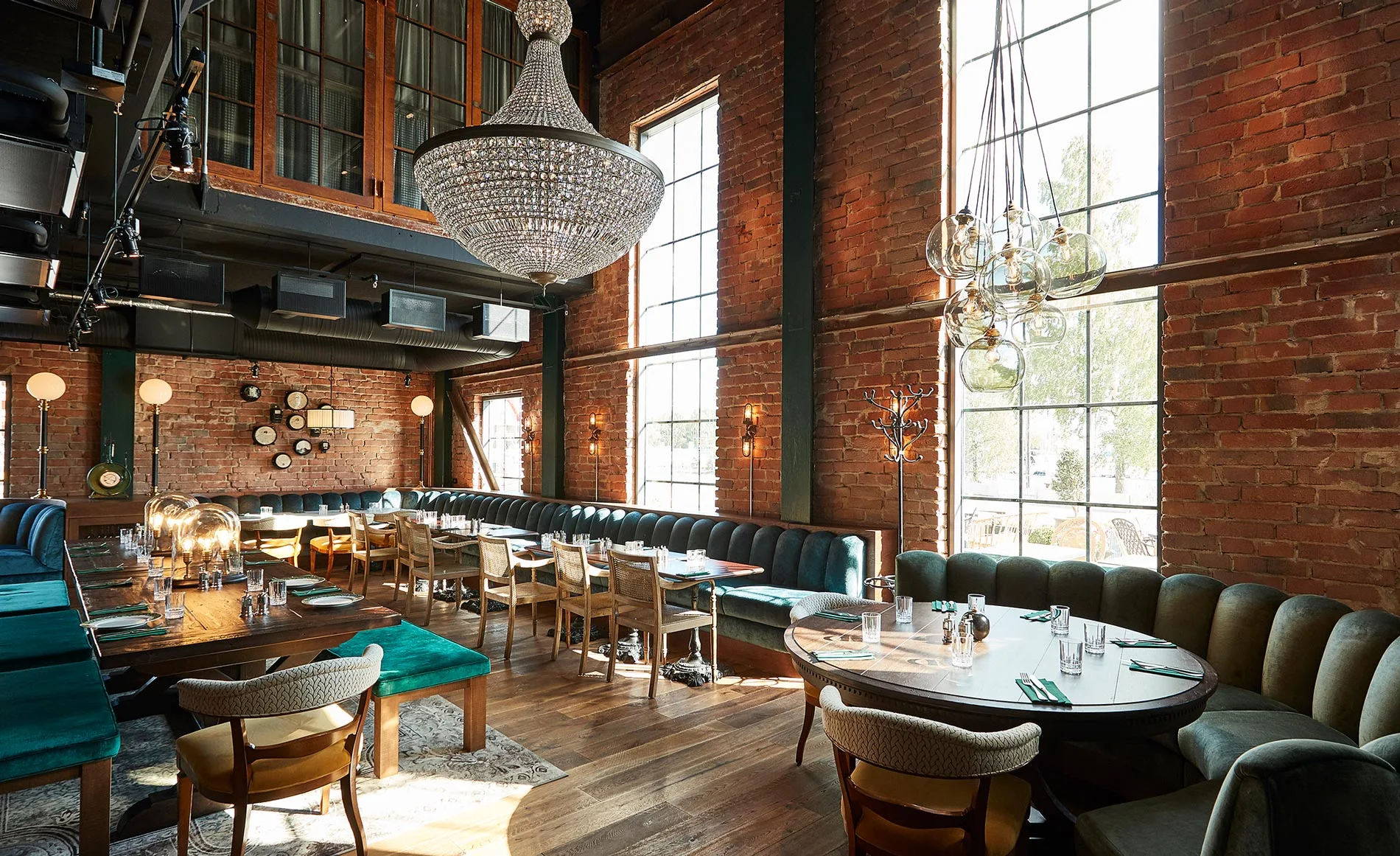 Crystal chandelier in the restaurant hall at The Steam Hotel