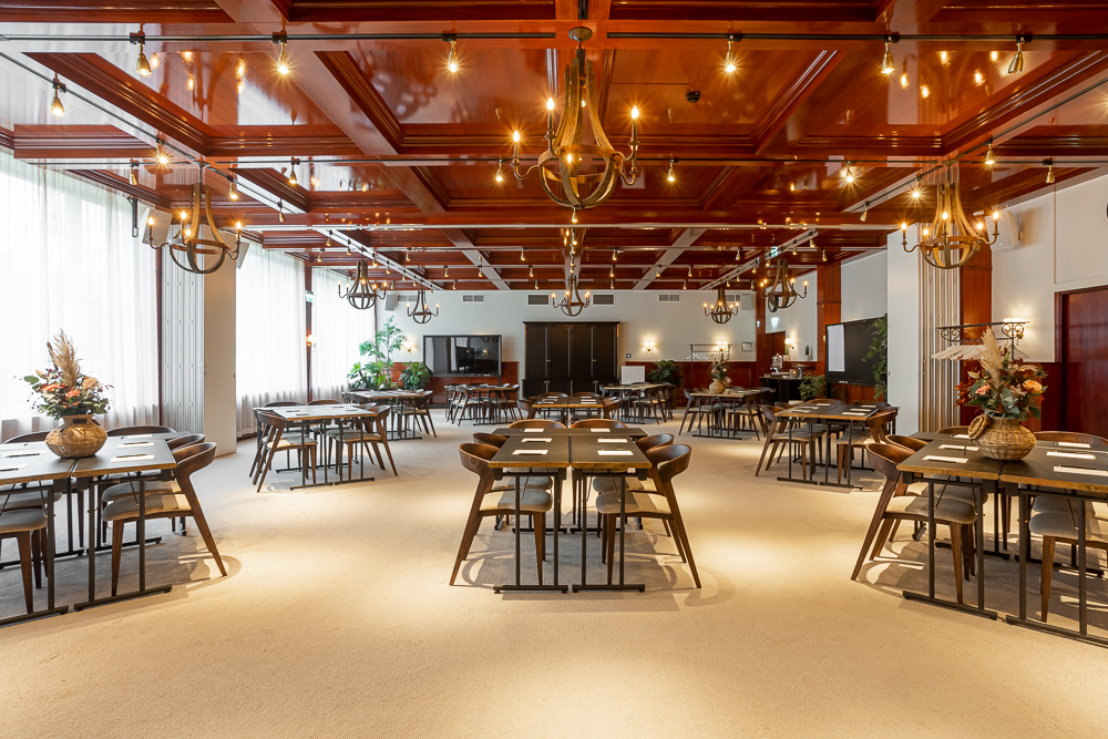 Autumn exterior of Ystad Saltsjobad conference venue by the sea